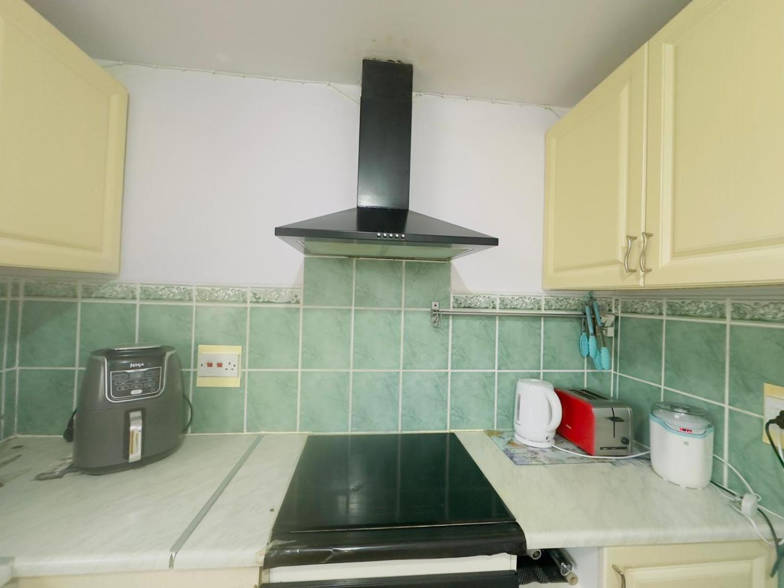 Sweet Home In Heart Of Barking Barking  Exterior photo